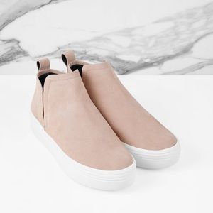 Dolce Vita Tate Sneakers in Blush